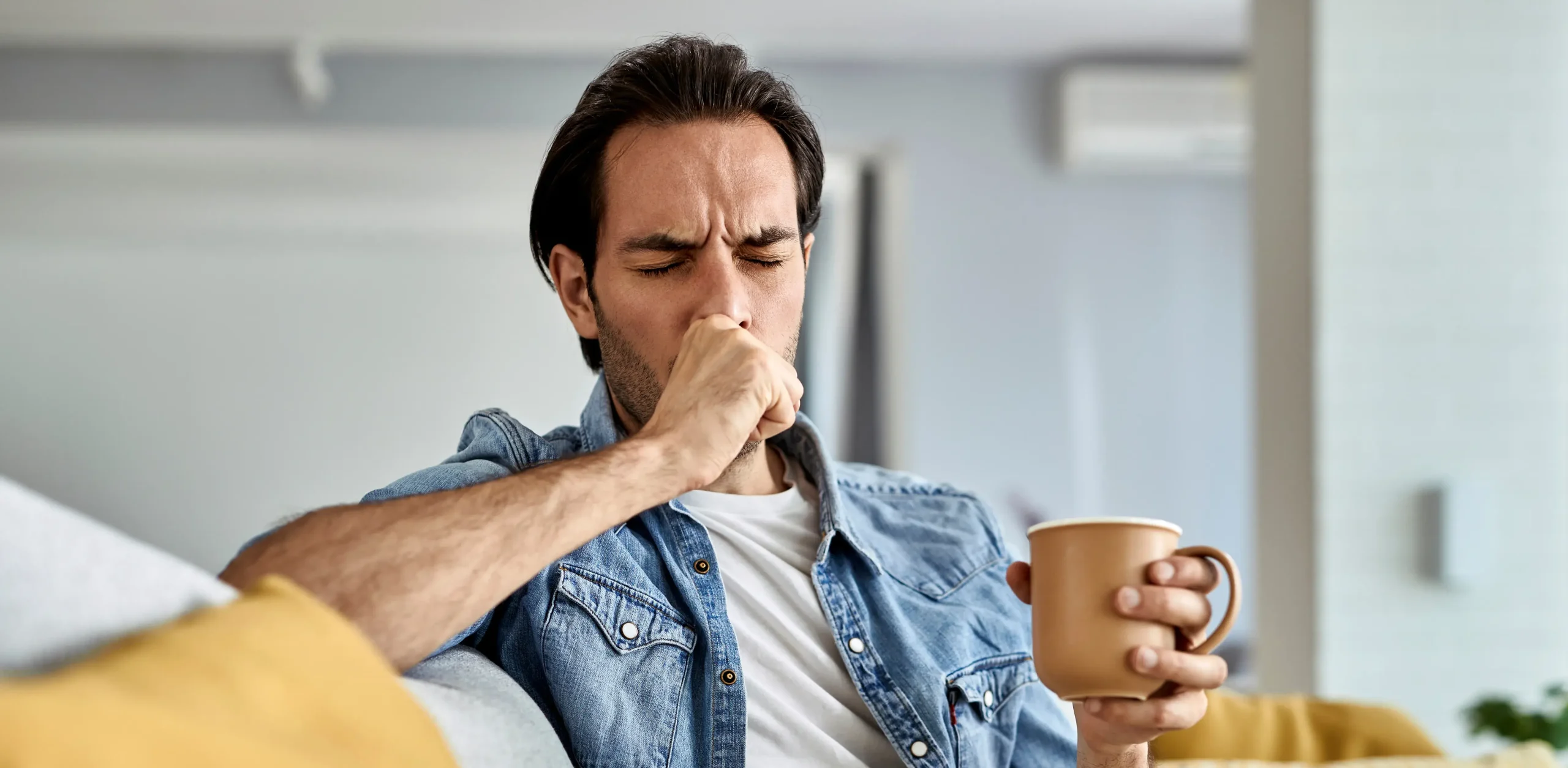 Suchy kaszel – przyczyny, objawy